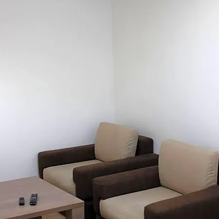 Aparthotel Gabroveni 3*