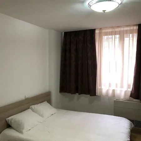 Gabroveni 3*
