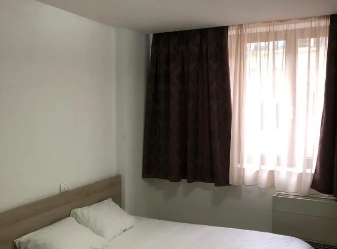 Gabroveni 3*