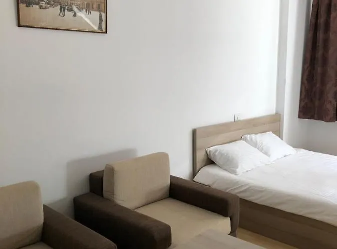 Gabroveni 3*