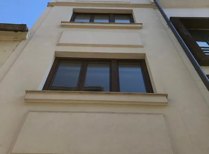 Gabroveni 3* Bükreş